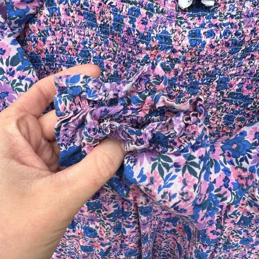 Vineyard Vines Girl's size S (8-10) Lena Long Sleeve Smocked Dress Helen Floral